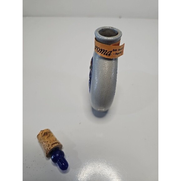 Vintage German Bavarian Schmalzlerfranzel Snuff Bottle 4 1/2” Tall Empty - Picture 5 of 5